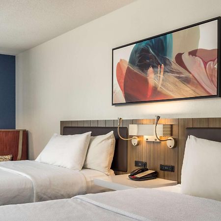 Hilton Garden Inn Оукбрук Теръс Екстериор снимка
