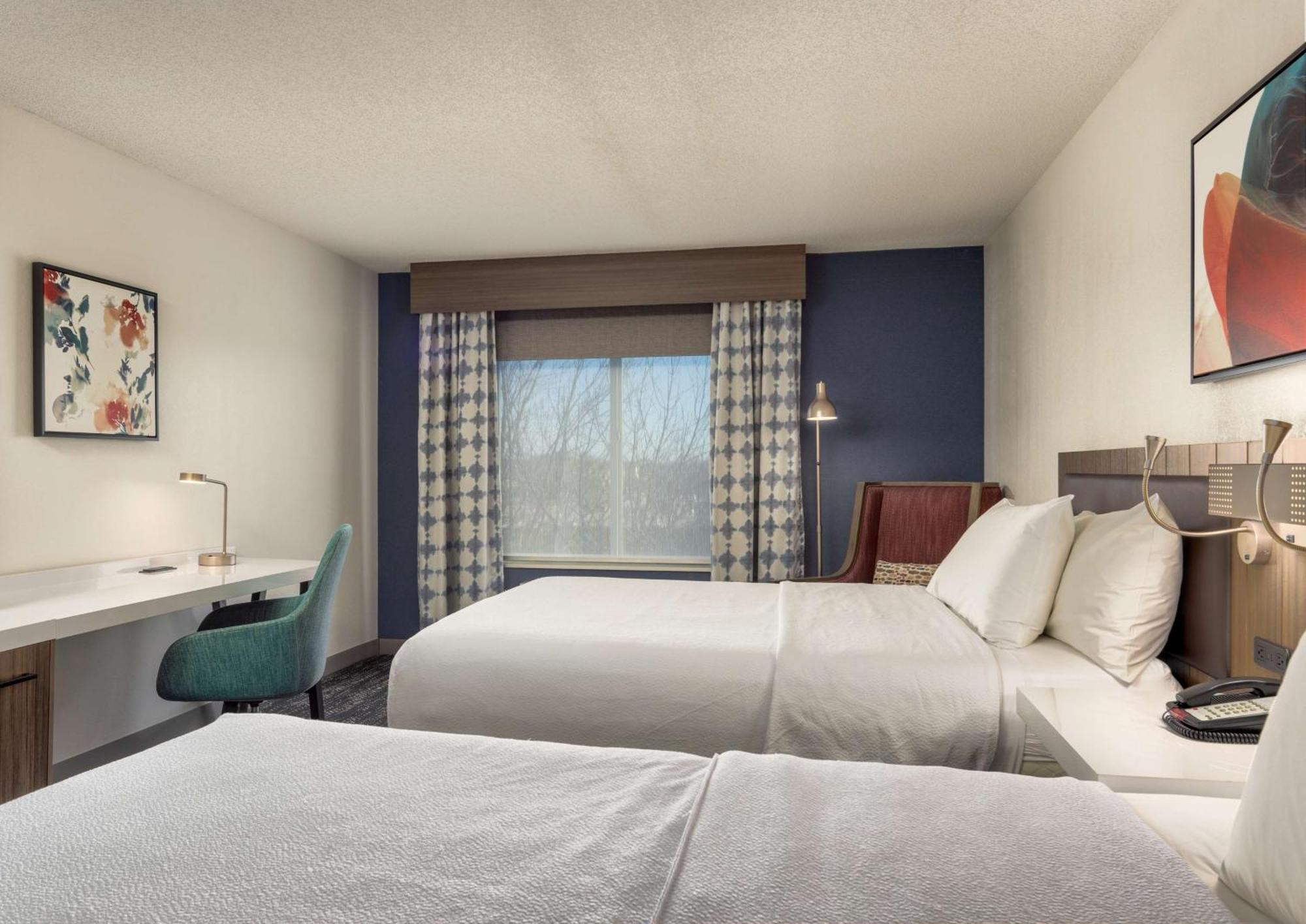 Hilton Garden Inn Оукбрук Теръс Екстериор снимка