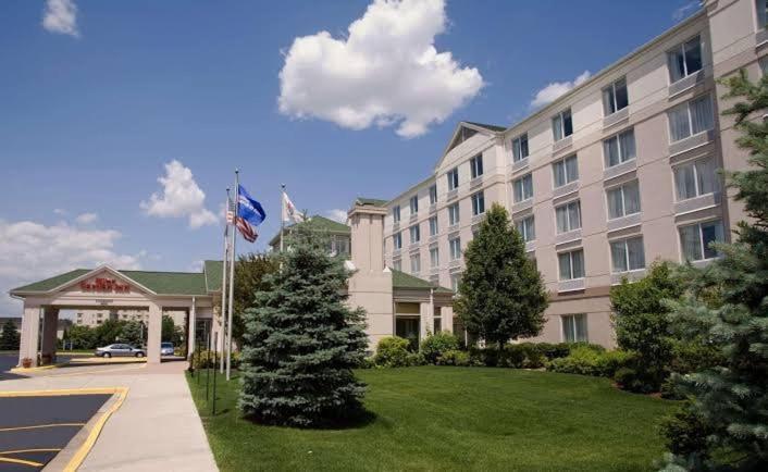 Hilton Garden Inn Оукбрук Теръс Екстериор снимка