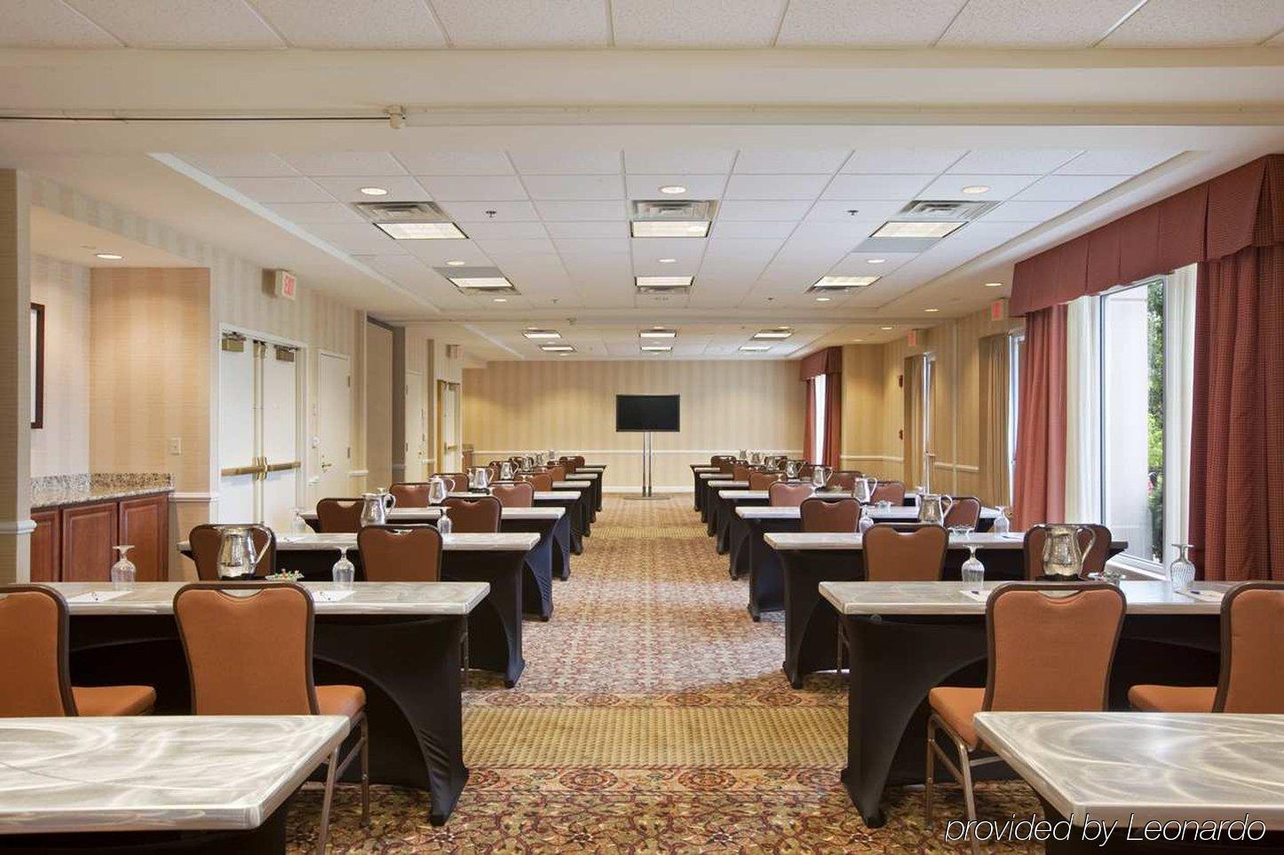 Hilton Garden Inn Оукбрук Теръс Бизнес снимка